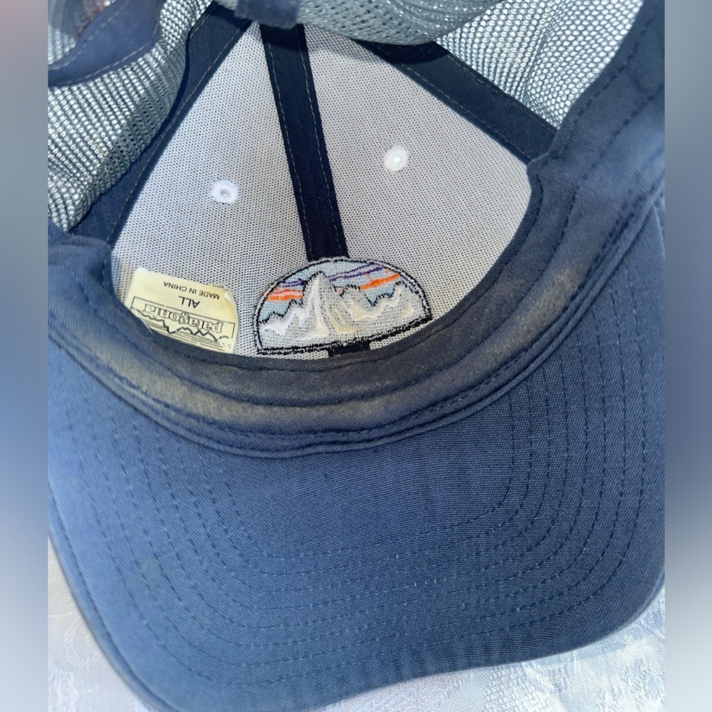 Patagonia Hat Cap Snapback Trucker Blue Fitz Roy Scope LoPro Outdoor Hiking - Picture 2 of 4
